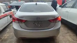 Hyundai Avante 2011, RF89542813