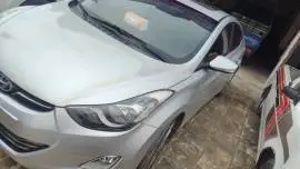 هيونداي افانتي 2011