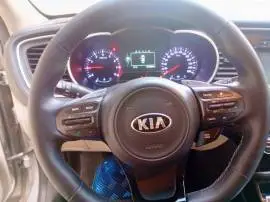 كيا أوبتما 2014, دمشق, RF14850867