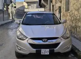 2013 Tucson, Aleppo, RF19224833