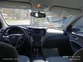 هيونداي سانتافيه 2016, دمشق, RF48956293