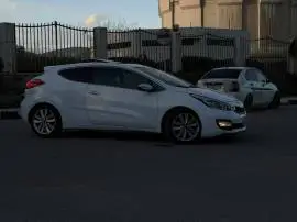 كيا K3 سبور 2015, RF63033012