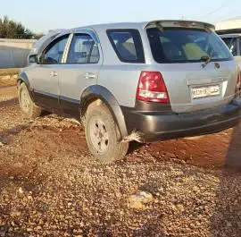 كيا سيرنتو 2002, RF21393116