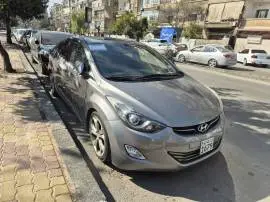 هونداي افانتي 2011, RF70588797