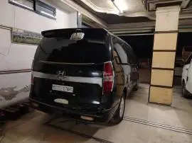 فان كيا بريجيو 2001, دمشق, RF12551139