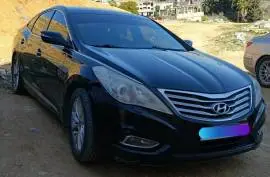 هيونداي ازيرا 2014, RF72893415