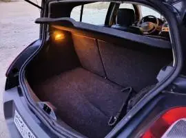 رينو ميغان 2005, RF10783860