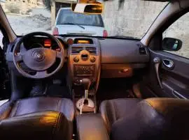 رينو ميغان 2005, RF10783860