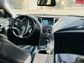 Hyundai Azera 2016, RF38904792