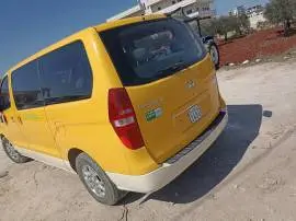 European Van Model 2014, Daraa, RF18511663