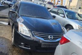 Nissan Altima 2010