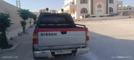 نيسان اوربي 2002