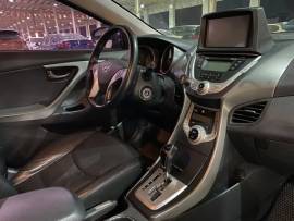 هيونداي افانتي ٢٠١٢