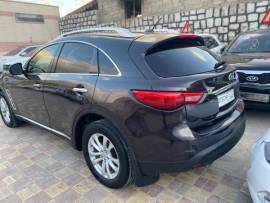 Infiniti Fx35 2010