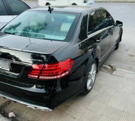 Mercedes 2013 updated to 2016, RF17680658