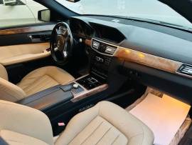 Mercedes 2013 updated to 2016, RF17680658