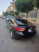 Hyundai Elantra 2012