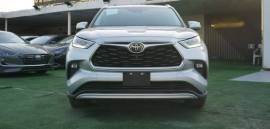 Toyota Highlander 2021