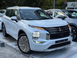 Mitsubishi Outlander 2025