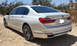 BMW 750LI Xdrive 2016