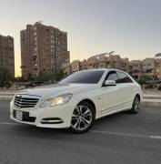 مارسيدس E200 2011 للبيع