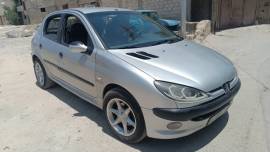 بيجو 206 2000