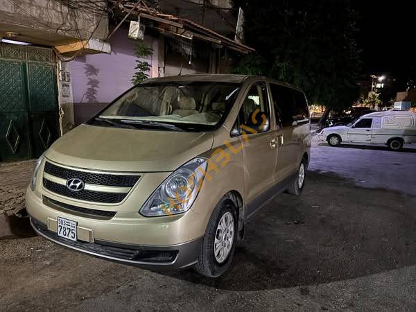 Hyundai H1 Van 2012 for Sale