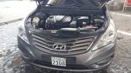 Hyundai Azera 2011