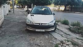 بيجو 206  في طرطوس