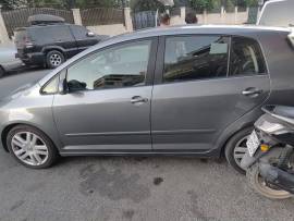 غولف بلس 2005-2006 للبيع