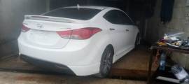 Hyundai Avante 2011
