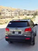كيا سورينتو 2011 للبيع