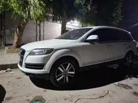 اودي Q7 2010 للبيع