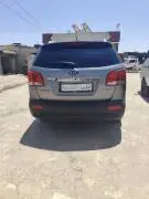كيا سيرانتو 2011 للبيع