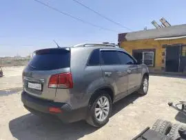 كيا سيرانتو 2011 للبيع