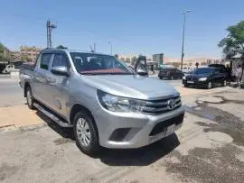 تويتا هايلوكس 2023 للبيع