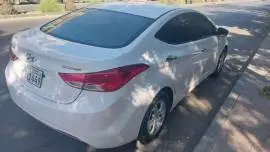 Hyundai Avante 2012