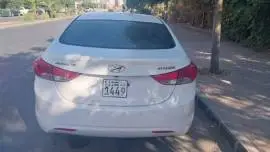 Hyundai Avante 2012