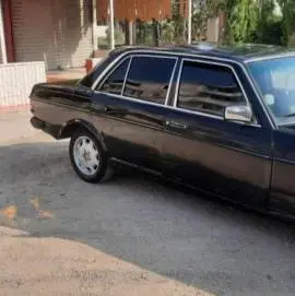 Mercedes 230 Model 1984