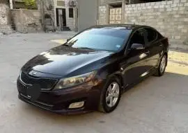 كيا اوبتيما 2015 للبيع