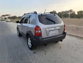 Hyundai Tucson 2005 for sale, Idlib