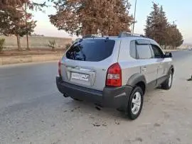 Hyundai Tucson 2005 for sale, Idlib