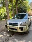 هونداي توسان 2000