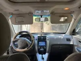 هونداي توسان 2000