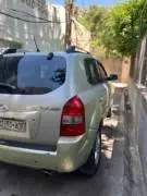 هونداي توسان 2000