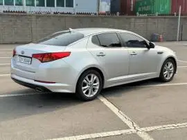 كيا اوبتيما 2011