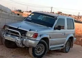 جيب مستوبشي باجيرو 2002