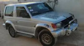 Mitsubishi Pajero 2002