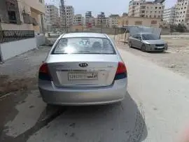 كيا سيراتو 2007