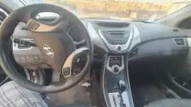 Hyundai Elantra 2011